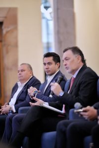 Imagen de Reconoce Felifer Macías éxito del operativo especial de movilidad en Bernardo Quintana 8