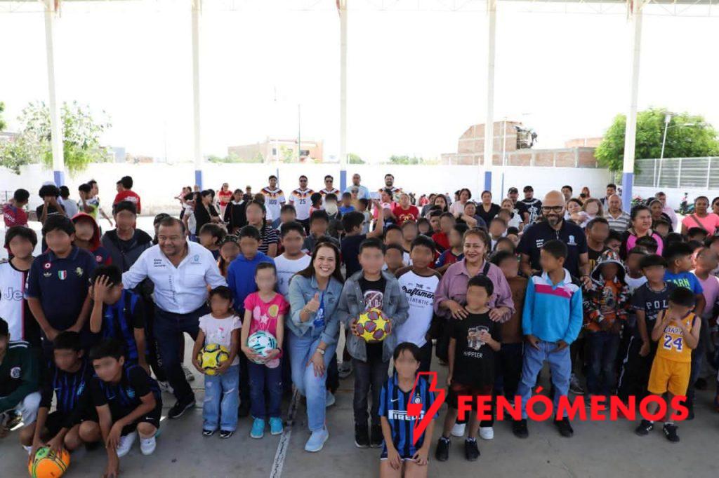 Entrega Tú Puedes Guanajuato 200 balones en Silao dentro del programa “Futbol con Causa”.