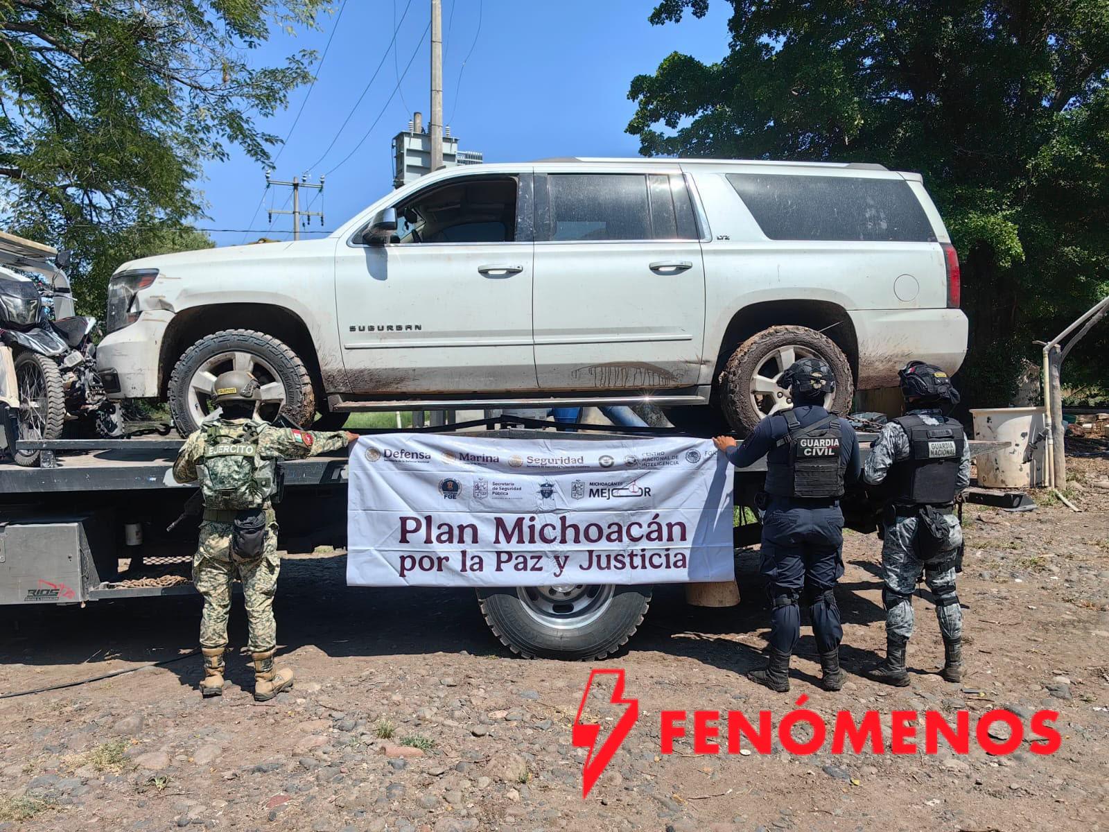 Asegurados tres fusiles y más de mil 300 cartuchos útiles en Apatzingán