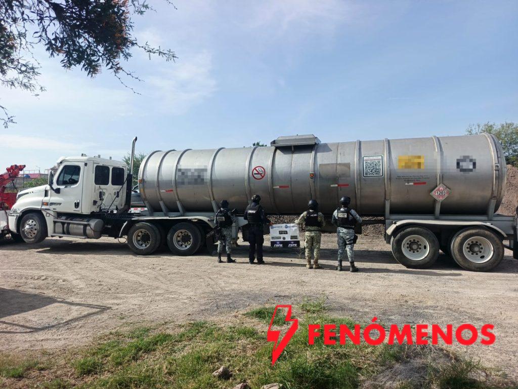Aseguran FSPE 12 mil litros de presunto hidrocarburo, una toma clandestina y vehículos en Villagrán 