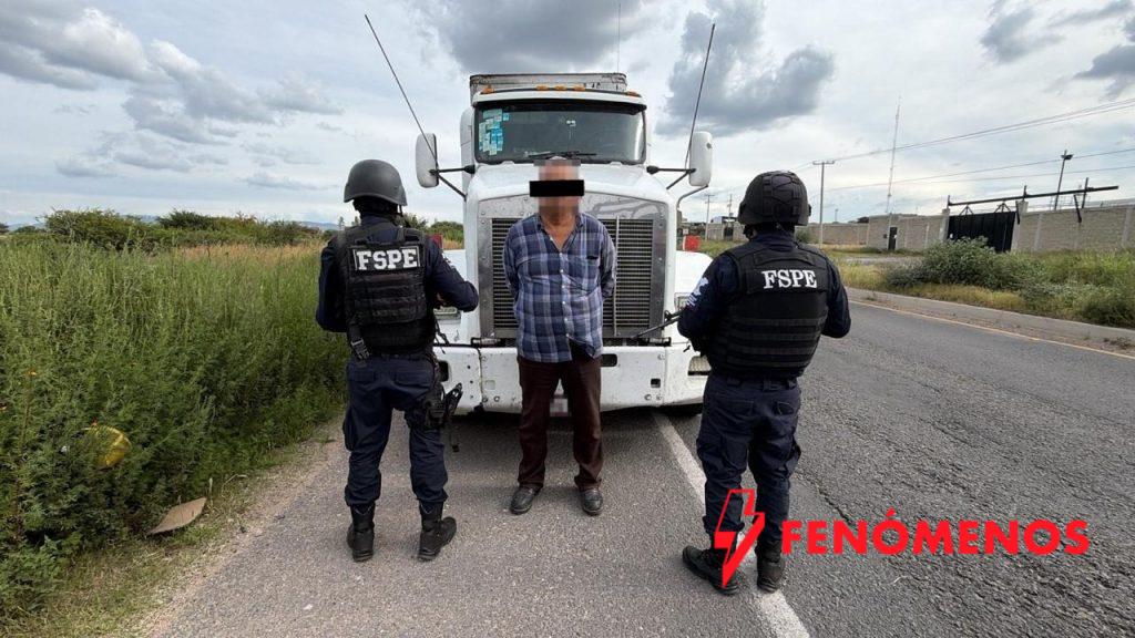 Asegura Secretaría de Seguridad y Paz cargamento con cervezas valuado en 800 mil pesos en Coroneo 