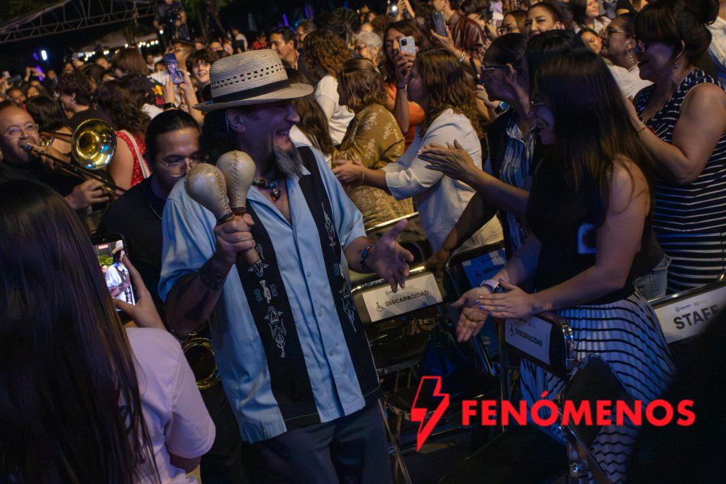 Más de 10 mil personas hacen suyo el Forum en el arranque de su 20 aniversario