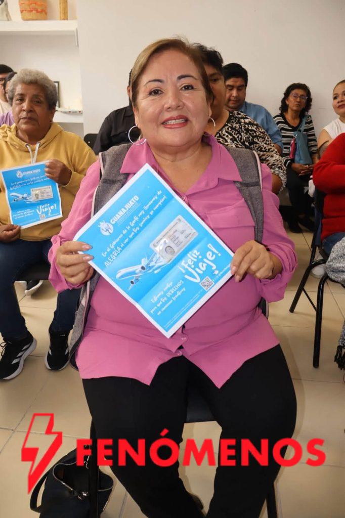 Acompaña Gobierno de la Gente a familias de migrantes en el trámite de pensión estadounidense