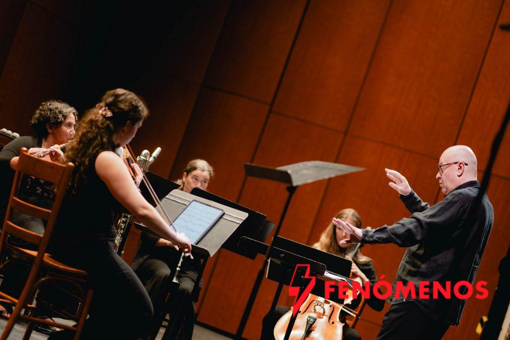 Completa Sinfonietta MIQ estreno en México del programa Raíces