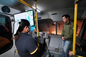 Imagen de Anuncia Felifer Macías convocatoria para el Transporte Escolar Gratuito y Transporte Universitario 2