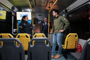 Imagen de Anuncia Felifer Macías convocatoria para el Transporte Escolar Gratuito y Transporte Universitario 3