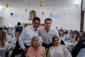Imagen de Reconoce Felifer Macías labor de sindicalizados municipales 2