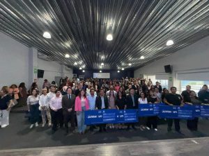Imagen de Apuesta Felifer Macías por el talento y las capacidades de las y los jóvenes de Querétaro 2