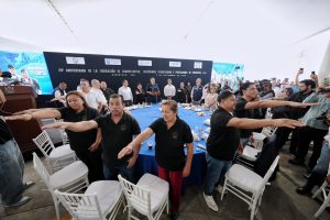 Imagen de Con el respaldo a comerciantes, Felifer Macías apuesta por el mejor momento de los tianguis y mercados de Querétaro 12