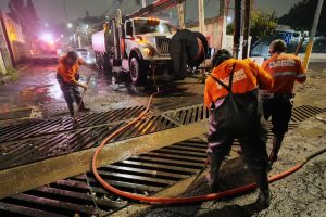 Imagen de Destaca Felifer Macías resultados de la prevención ante lluvias 16