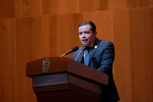 Imagen de Destaca Felifer Macías aportación de fiscalistas al desarrollo de Querétaro 15