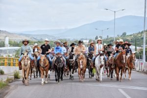 Imagen de Juntos trabajamos para llevar a Santa Rosa Jáuregui al mejor momento de su historia: Felifer Macías 29