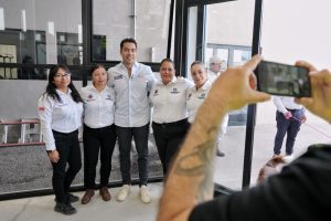 Imagen de Reconoce Felifer Macías labor del personal de Protección Civil Municipal 13