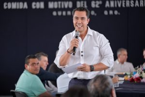 Imagen de Cuenten conmigo para que el Mercado Mariano Escobedo sea el más tradicional, bonito y emblemático de la capital: Felifer Macías 6