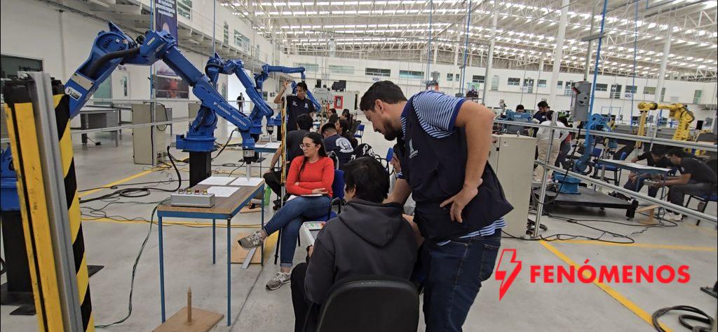 Jóvenes se preparan para demostrar su talento en la Primera Competencia Estatal de Habilidades Técnicas del IECA
