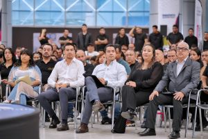 Imagen de Luchando por nuestros sueños es como vamos a lograr que Querétaro siga siendo el mejor lugar para vivir: Felifer Macías 19