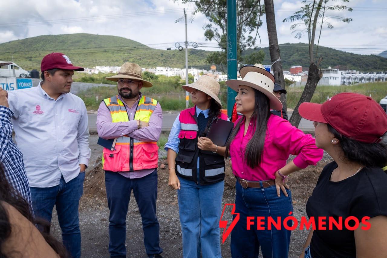 Sedum supervisa avance de los carriles confinados y estaciones del Morebús