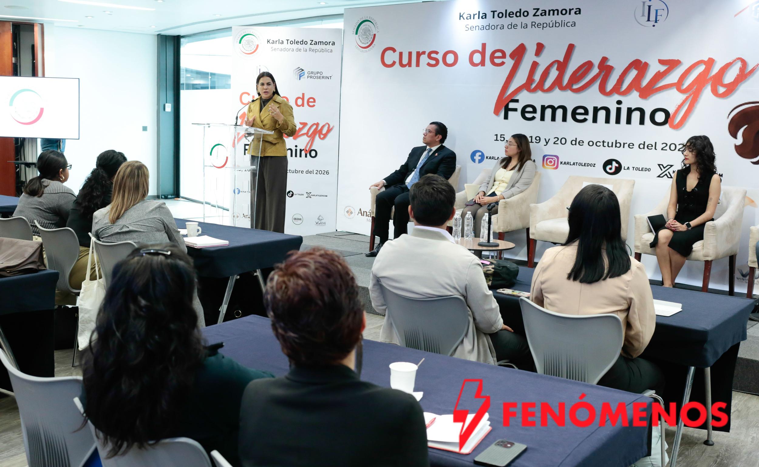 Impulsa Karla Toledo capacitación para mujeres emprendedoras
